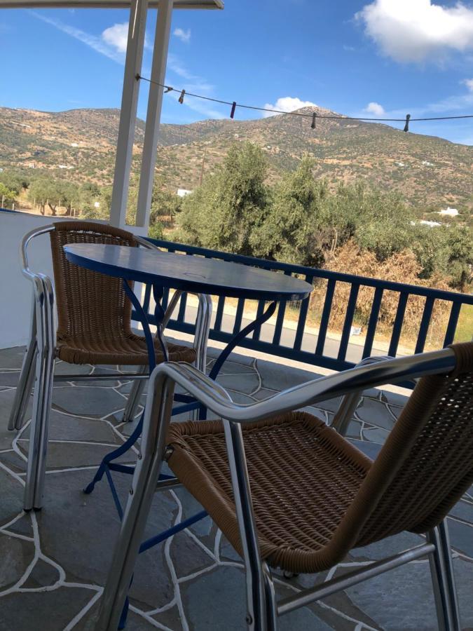 Petradi Sifnos Aparthotel Platis Gialos  Bagian luar foto