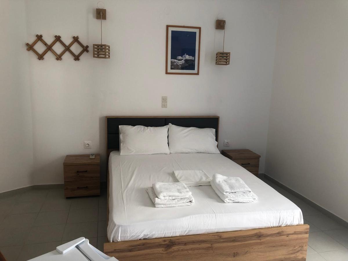 Petradi Sifnos Aparthotel Platis Gialos  Bagian luar foto