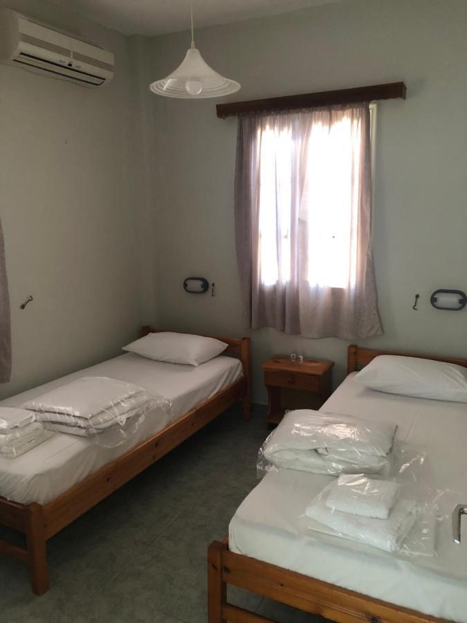 Petradi Sifnos Aparthotel Platis Gialos  Bagian luar foto