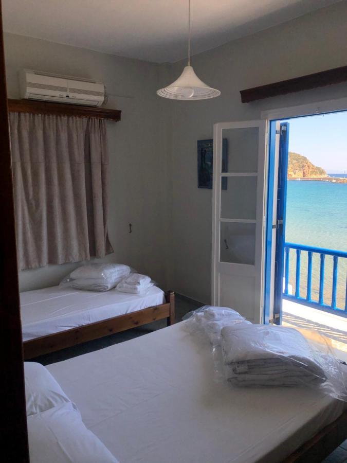 Petradi Sifnos Aparthotel Platis Gialos  Bagian luar foto