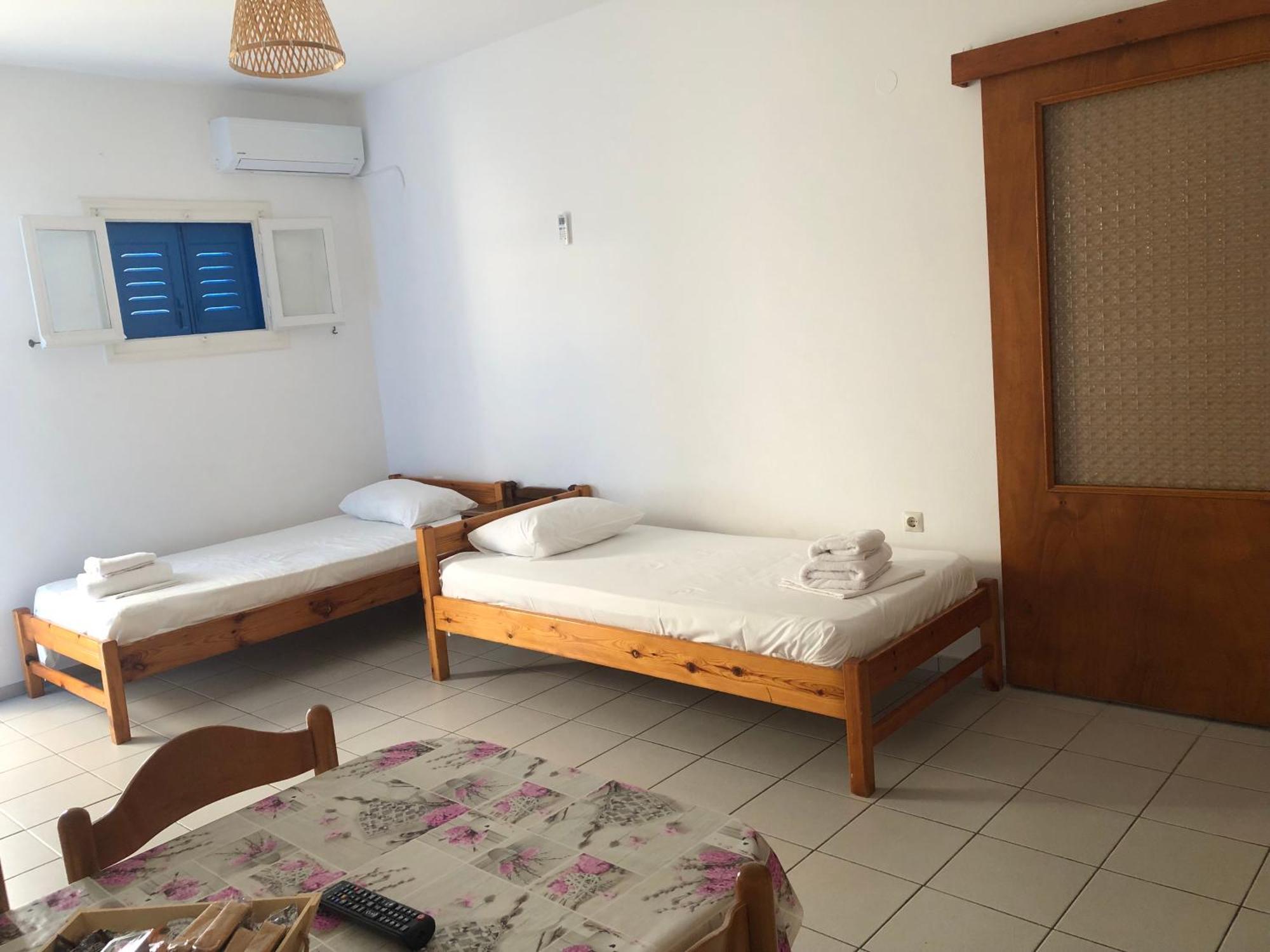Petradi Sifnos Aparthotel Platis Gialos  Bagian luar foto