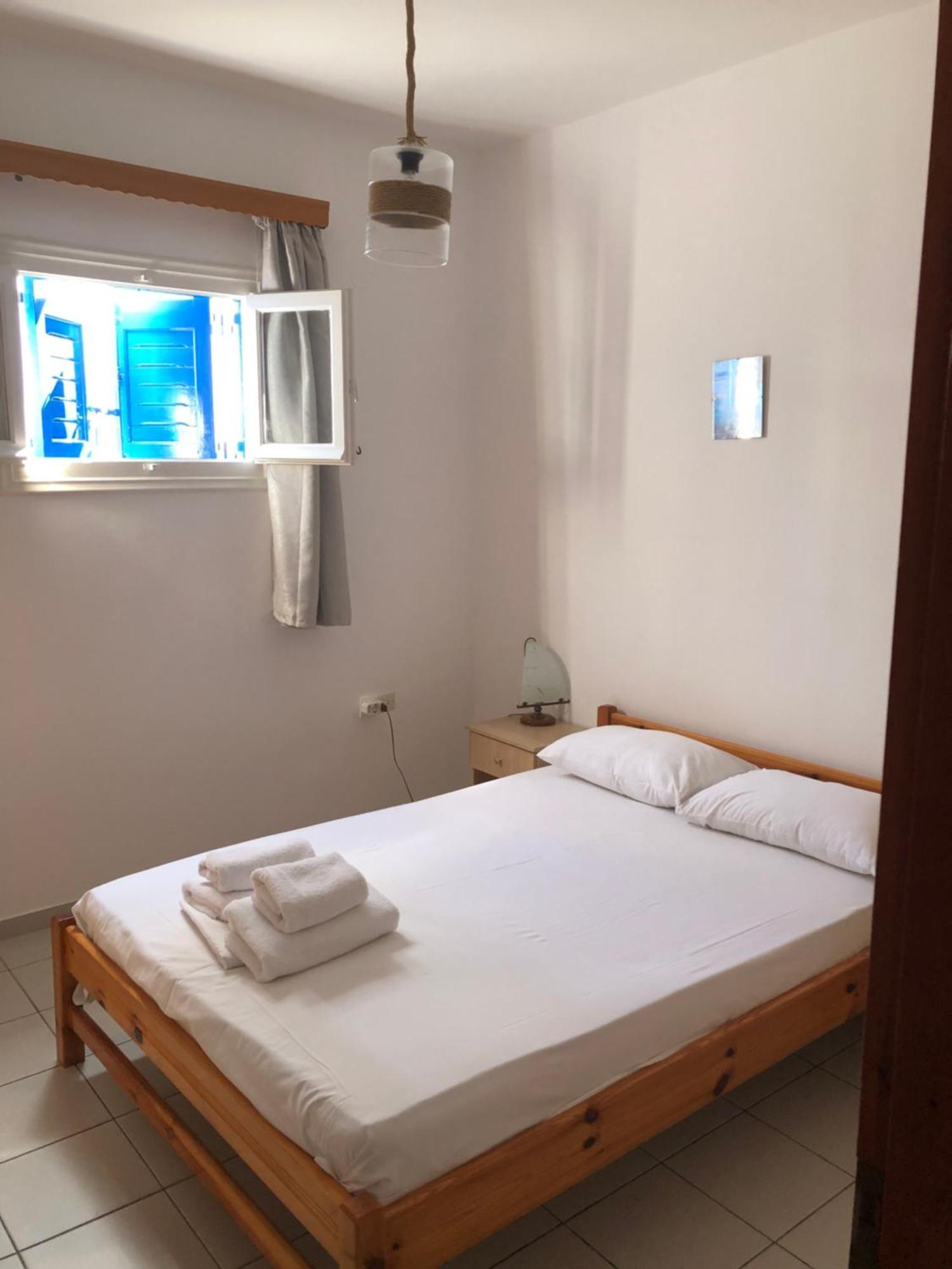 Petradi Sifnos Aparthotel Platis Gialos  Bagian luar foto
